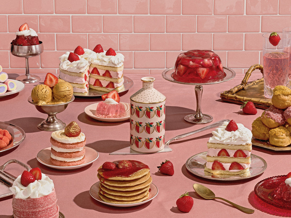 Strawberry Porcelain Candle